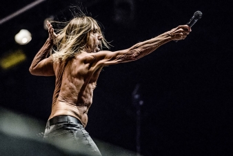 Ο Iggy Pop έχει σήμερα γενέθλια...